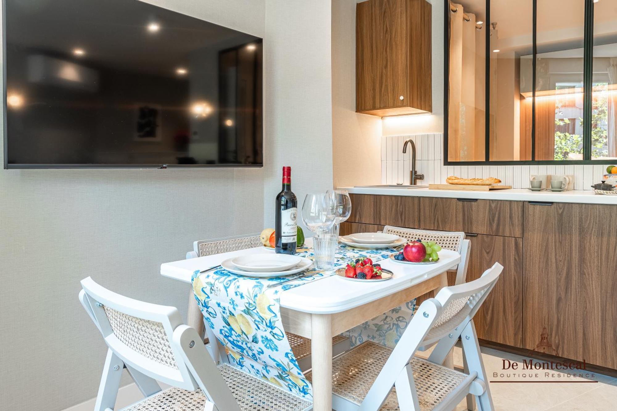 De Montescal Montparnasse Ac Appartment In A Prime Location 22 -36M2 파리 외부 사진